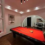 2 - Bedroom Apartment In The Heart Of Zamalek Visits Allowed
