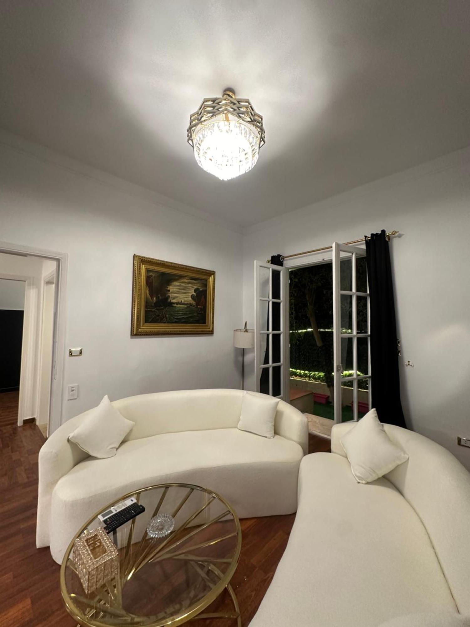 2 - Bedroom In The Heart Of Zamalek Visits Allowed Apartamento Cairo