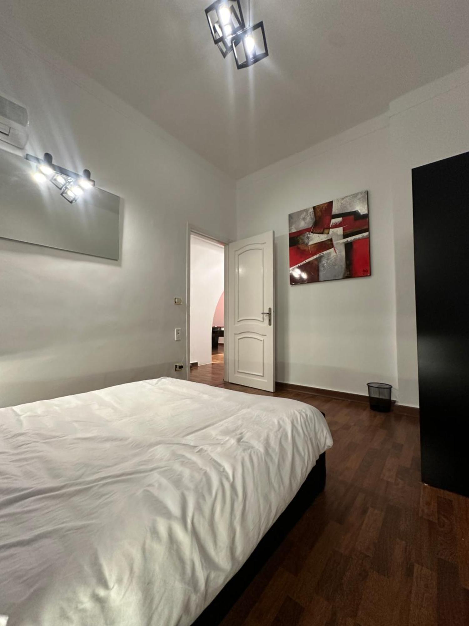 2 - Bedroom In The Heart Of Zamalek Visits Allowed Apartamento Cairo